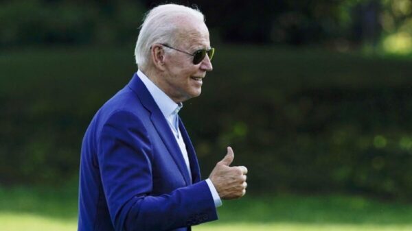 Joe Biden da positivo a Covid-19