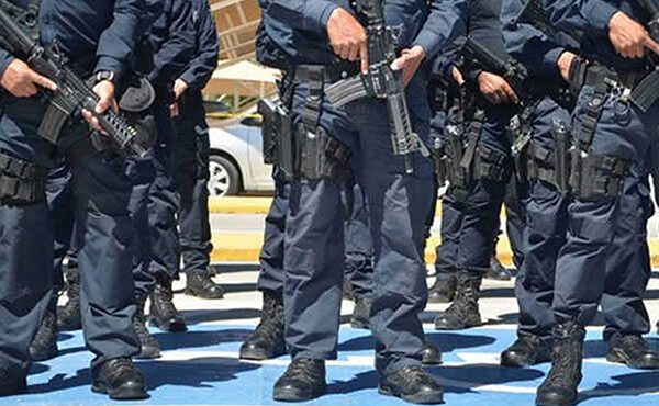 Desarman a toda la policía de Urique en Chihuahua