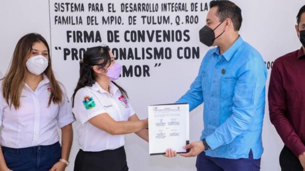 DIF-Tulum firma convenio con la Universidad Vizcaya y la Escuela de Medicina Alternativa EMA
