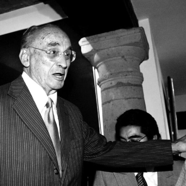 Echeverría “se fue impune”; “su muerte no es motivo de felicidad”