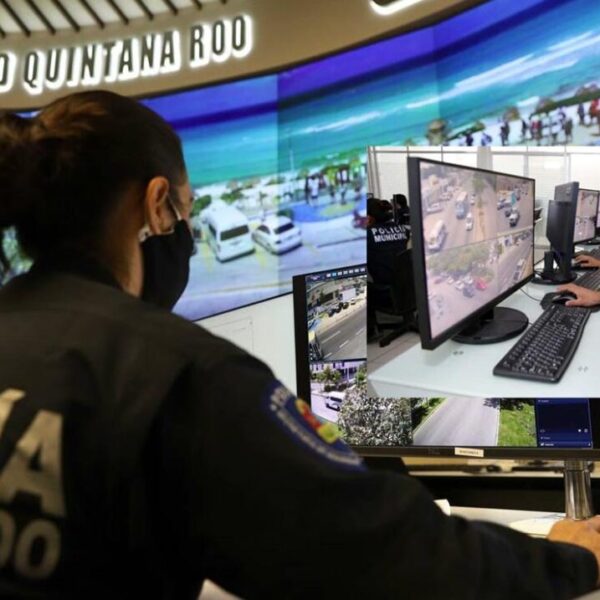 Investiga FGEQRoo falsos avisos al 911 de personas armadas