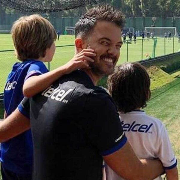 Hijos de Fernando del Solar le dan el último adiós