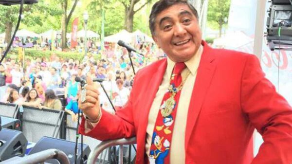 Hospitalizan de emergencia a Carlos Bonavides