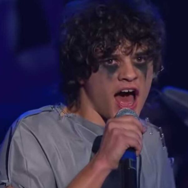 Juan Son confiesa que su padre abusó de él cuando era niño