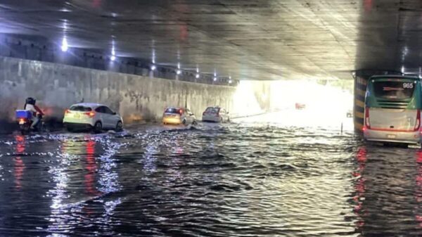 Activan Alerta Naranja en CDMX por intensas lluvias