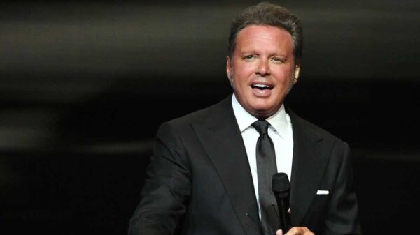 Luis Miguel obliga a sus parejas a firmar un riguroso contrato de confidencialidad