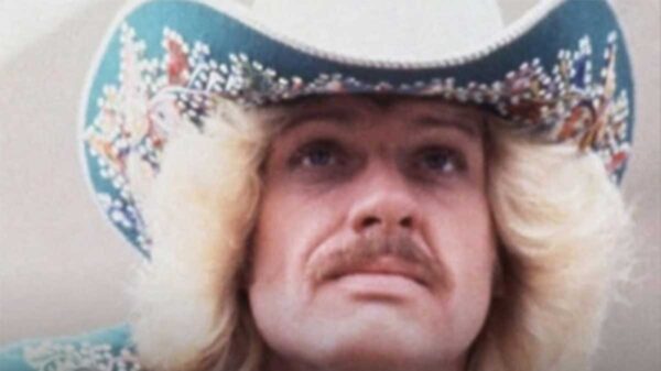 Mickey Rooney Jr. muere a los 77 años de edad