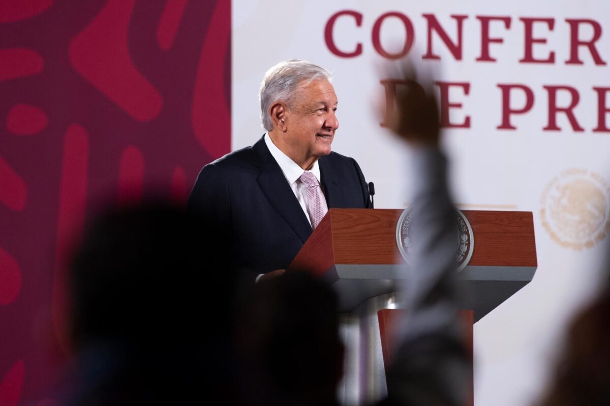 El Presidente Andrés Manuel López Obrador, durante la conferencia matutina el día de hoy.