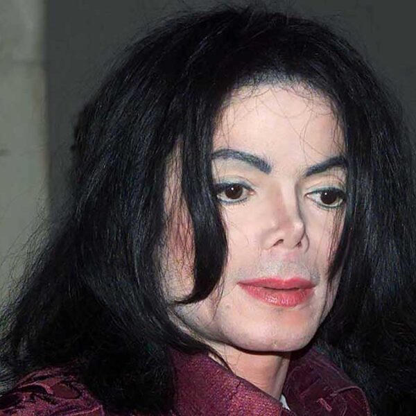 Plataformas retiran canciones de Michael Jackson por dudas de autenticidad