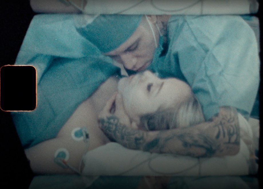 Santa Fe Klan escribe tierna canción a su hijo Luka