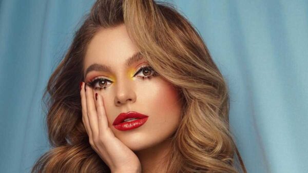 Sofía Castro niega abandonar México para ir a Hollywood