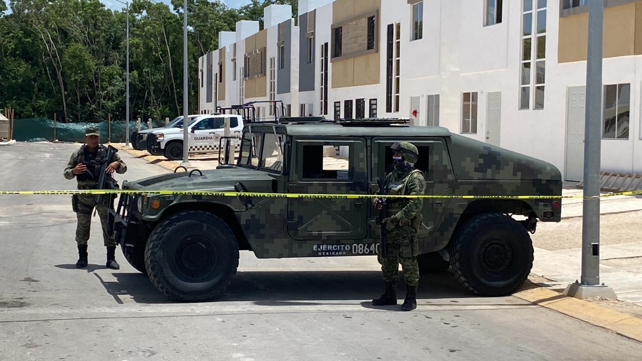 Localizan otra narcofosa en el fraccionamiento Paseos Kusamil en Cancún; hace una semana hallaron dos cuerpos en un cenote.