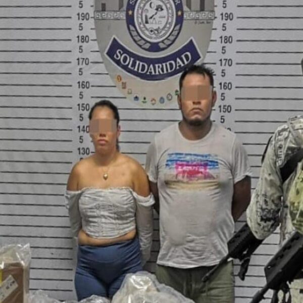 Detienen a otra pareja con droga en Playa del Carmen.