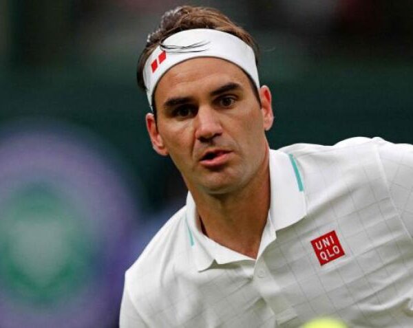 Después de 25 años Roger Federer está fuera del ranking