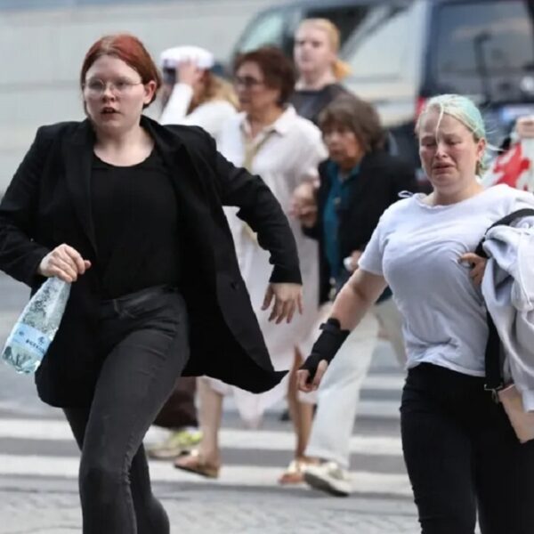 Tiroteo en centro comercial en Copenhague, Dinamarca (VIDEO).