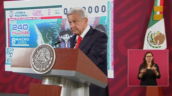 Dará AMLO el Grito el 15; fiesta a cargo de Los Tigres del Norte