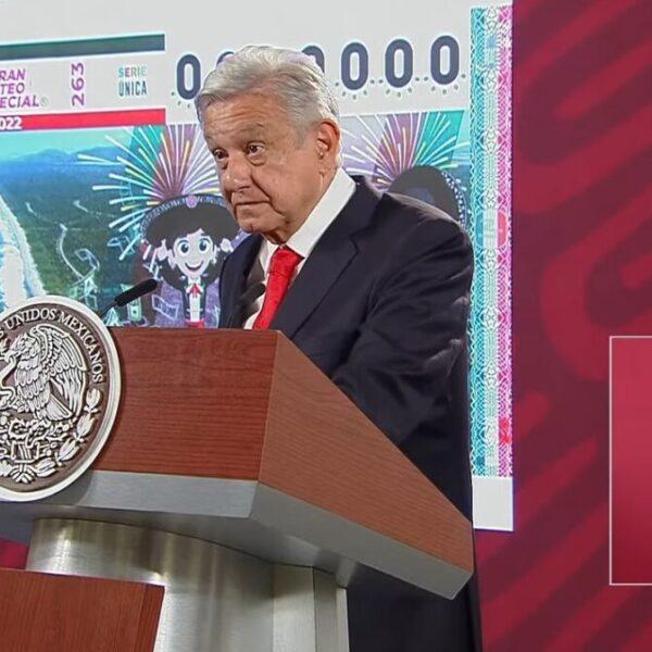 Dará AMLO el Grito el 15; fiesta a cargo de Los Tigres del Norte