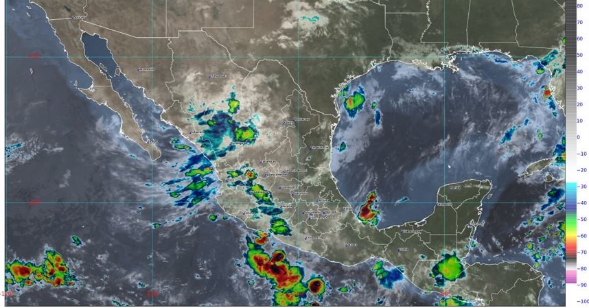 Pronóstico del clima para hoy lunes 29 de agosto en Quintana Roo; cielo parcialmente nublado y ambiente cálido con intervalos de chubascos.