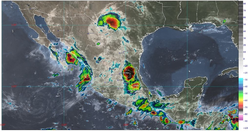 Pronóstico del clima para hoy martes 16 de agosto en Quintana Roo; cielo parcialmente nublado con probabilidad de chubascos.