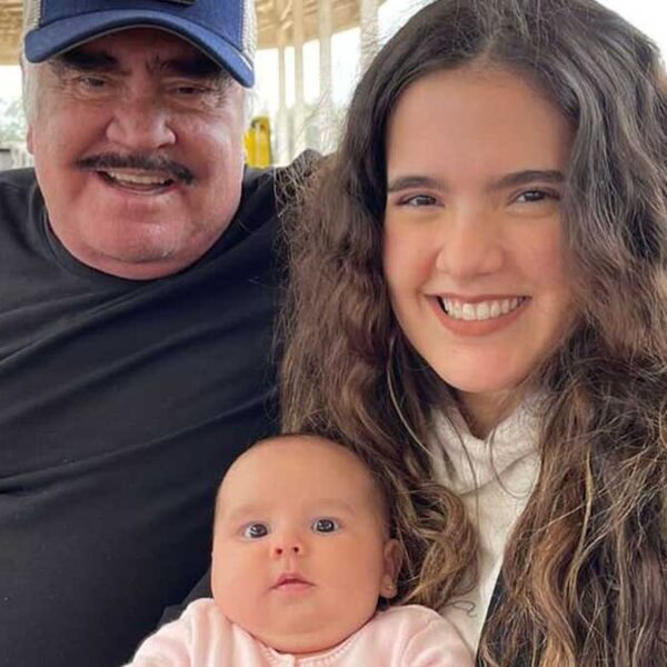 Camila Fernández asegura que su hija vio a Vicente Fernández
