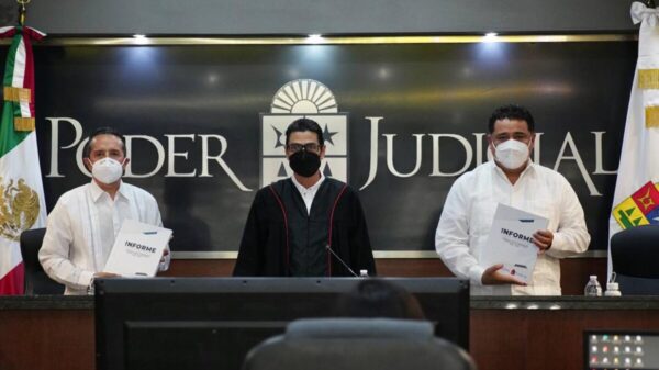 El gobernador Carlos Joaquín asistió al Informe sobre la impartición de justicia