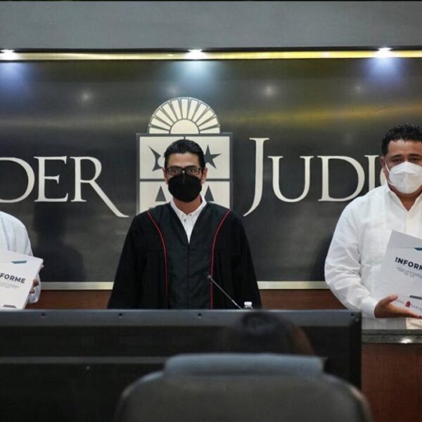 El gobernador Carlos Joaquín asistió al Informe sobre la impartición de justicia