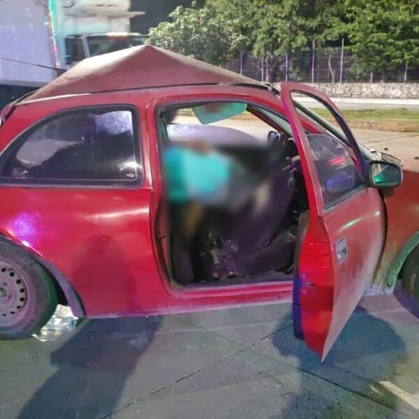 Choque fatal en el bulevar de Playa del Carmen.