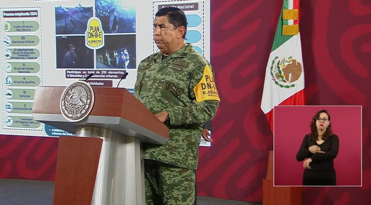 Agustín Radilla Suástegui, subsecretario de la Defensa Nacional, durante su informe en la mañanera.