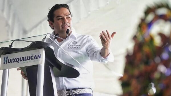 PAN se “olvida” de la alianza y lanza a su candidato, el “rey del escándalo”