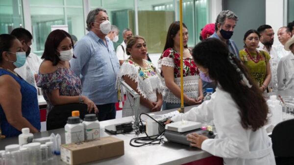 El gobierno de Quintana Roo impulsa la educación superior, la producción agrícola y la dignificación de comunidades