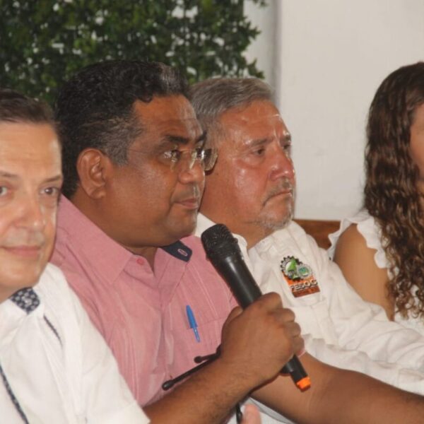 Forman el “Frente Quintana Roo a favor del Tren Maya” en Cancún