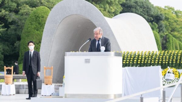 Cumple 77 años el ataque nuclear contra Hiroshima, y no aprendemos