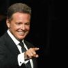 Luis Miguel recopila opiniones de grandes artistas idolatrándolo