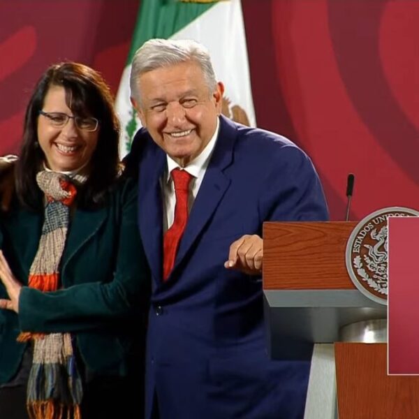 AMLO descarta que Álvarez-Buylla sustituirá a Delfina Gómez en SEP