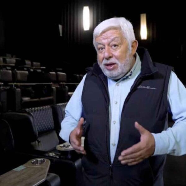 Jaime Maussan debatirá con diputados el tema de los OVNIS