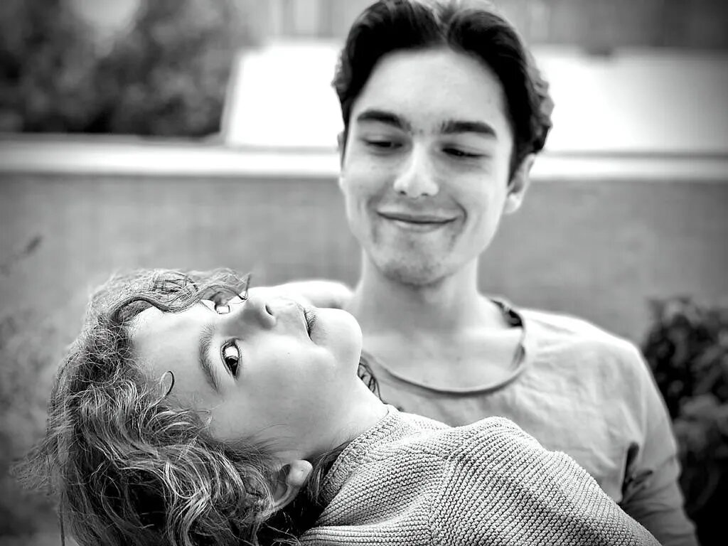 Sergio Mayer amenaza con deportar a su exnuera, Natália Subtil