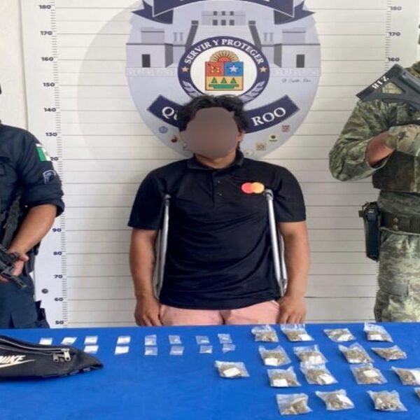 Detenido con surtido de drogas en la Supermanzana 234 de Cancún.