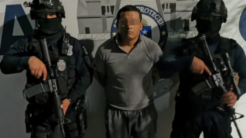 Detiene la Policía Quintana Roo a narcomenudista en Playa del Carmen.