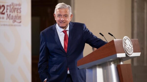 Rechaza AMLO que desarrollo para el Istmo sea muro contra migrantes