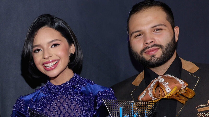 Ángela Aguilar sufre accidente en su Tesla y su hermano Leonardo la rescata