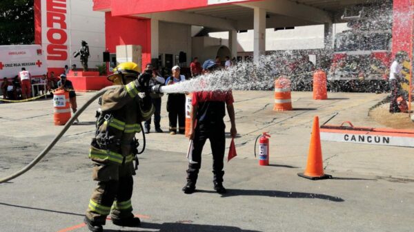 Realizan Bomberos de Cancún torneo anual Inter-bases