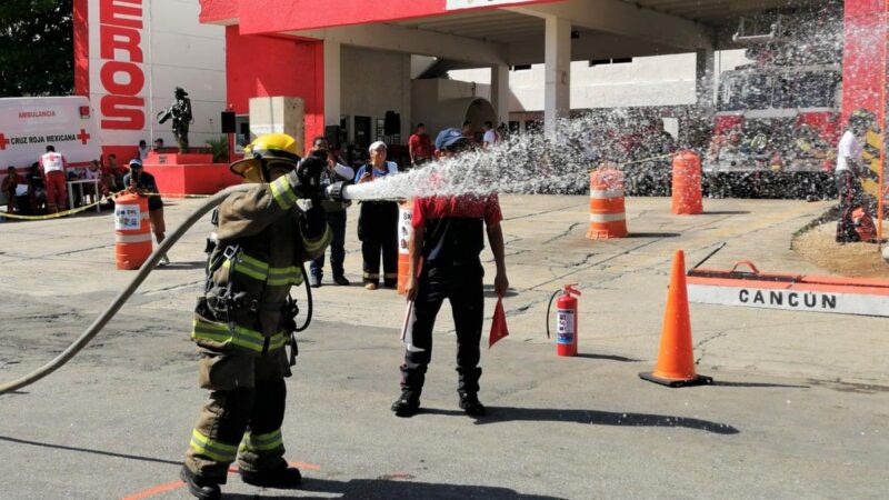Realizan Bomberos de Cancún torneo anual Inter-bases