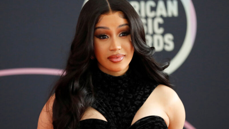 Cardi B anuncia que perdió contrato millonario con Call of Duty