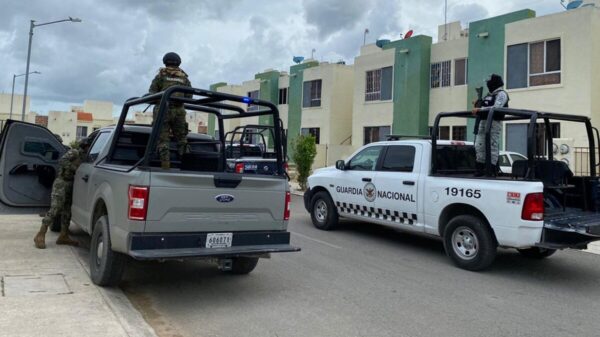 Catean autoridades presunta casa de seguridad en Cancún
