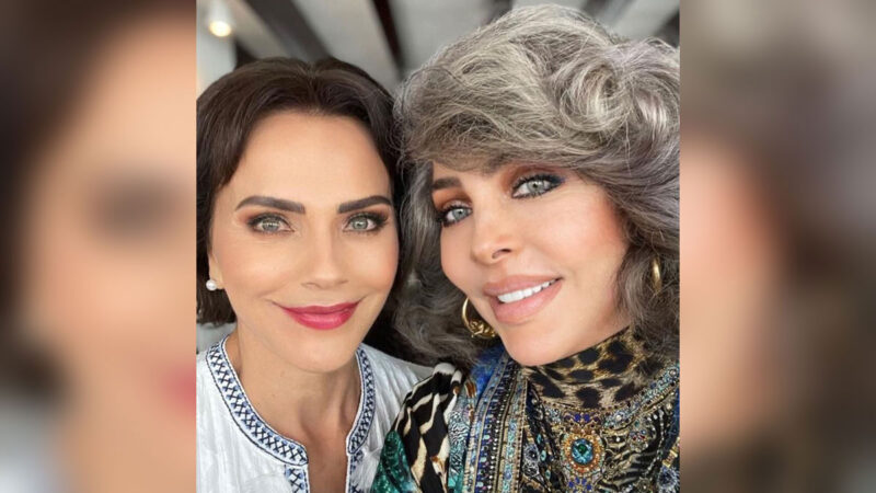 Critican a Verónica Castro y Pati Chapoy por subir foto con filtros