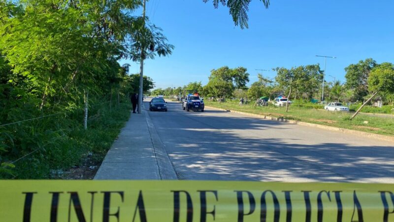 Localizan dos cuerpos sin vida dentro de un auto en Cancún