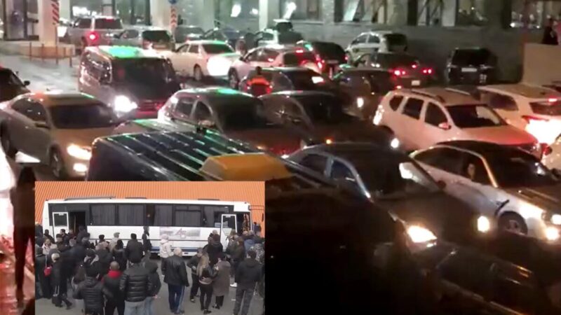 Se recrudece éxodo de rusos por "leva" forzosa para la guerra