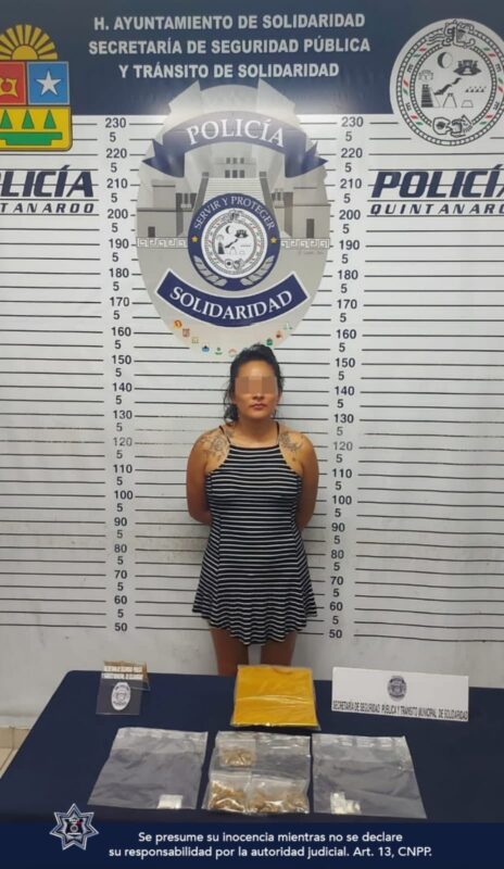 Detienen a mujer con droga en la colonia Nicté-Ha de Playa del Carmen; Raquel "N" fue trasladada a la Fiscalía contra narcomenudeo-