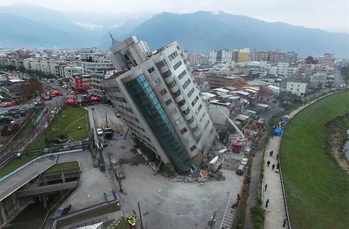 Violento terremoto de magnitud 6.8 sacude a Taiwán.