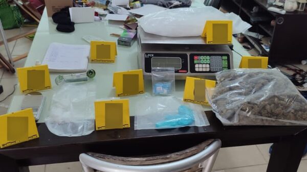 Asegura Fiscalía de Quintana Roo diversas drogas en Playa del Carmen.